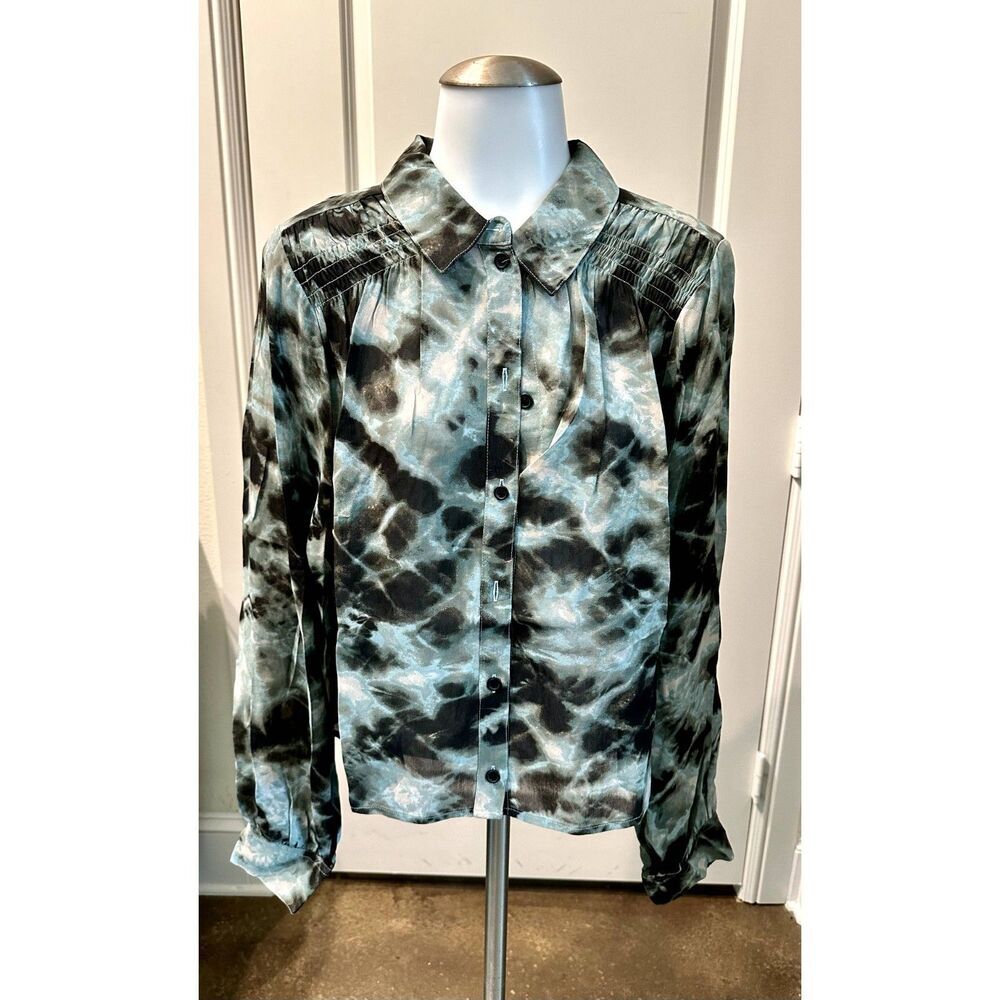 NWT Sanctuary New Day Printed Shirt - Large